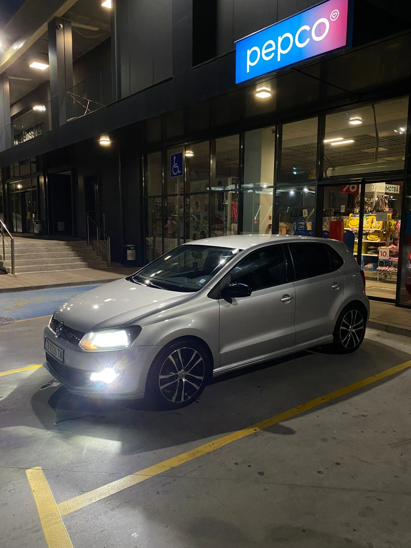 VW Polo, снимка 2 - Автомобили и джипове - 54464944