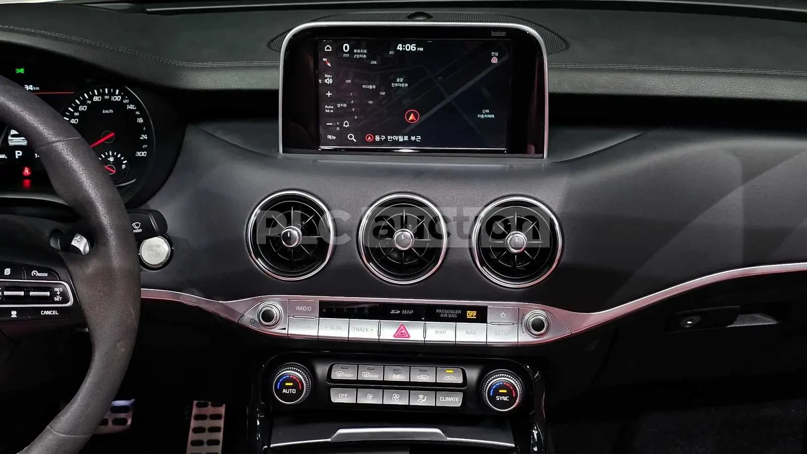 Kia Stinger 3.3 AWD | 360CAM| HUD| ОБДУХ| вкл.ТЕХНОТЕСТ, снимка 9 - Автомобили и джипове - 54554208