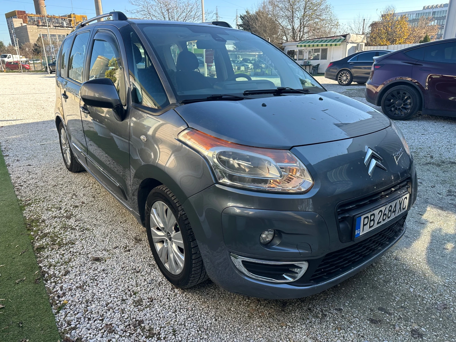 Citroen C3 Picasso 1.4i ГАЗОВА УРЕДБА, снимка 3 - Автомобили и джипове - 54587081