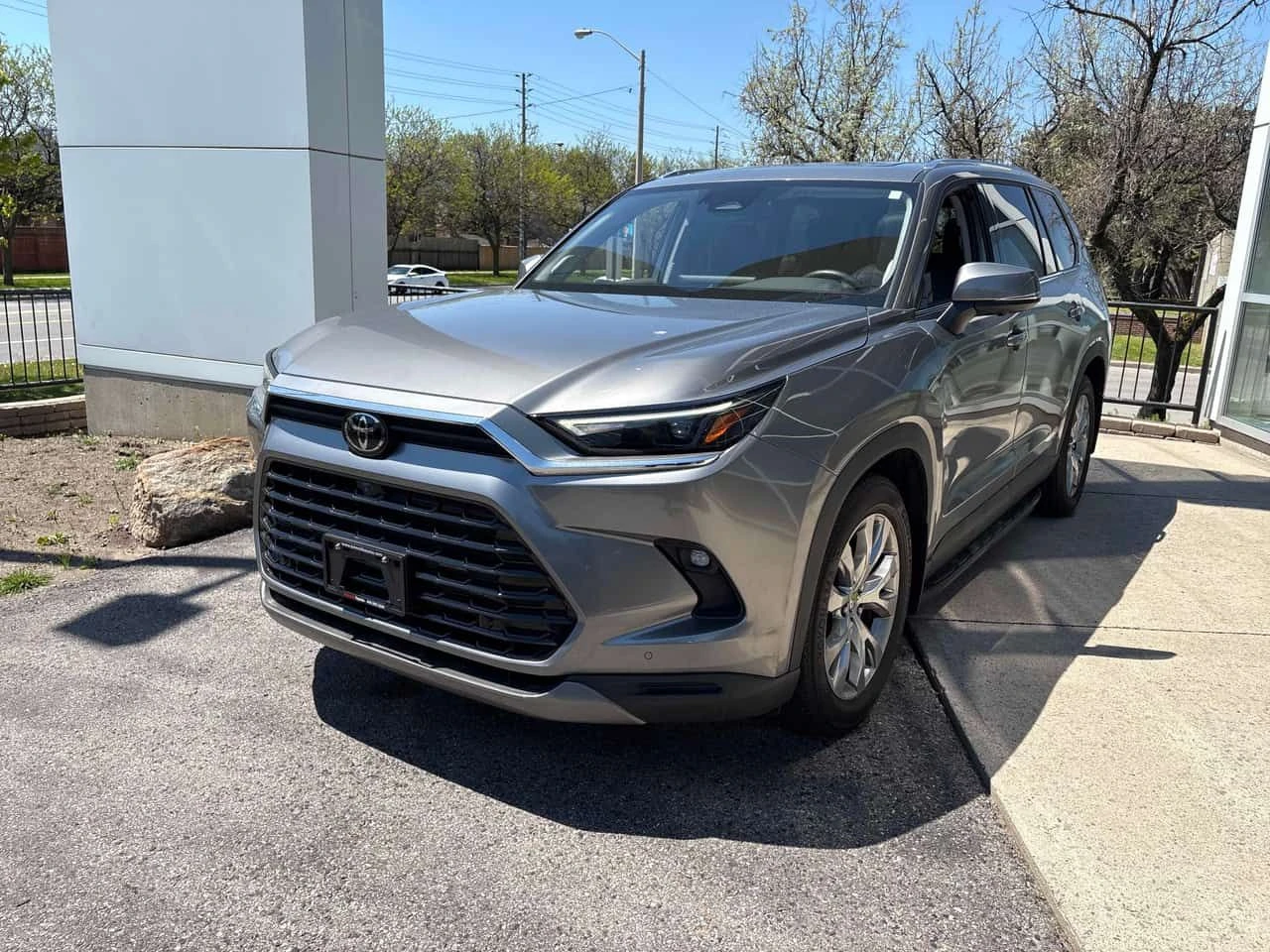 Toyota Grand Highlander * Hybrid Limited AWD * JBL * ��������� * ��������� | Mobile.bg � ����������� 1