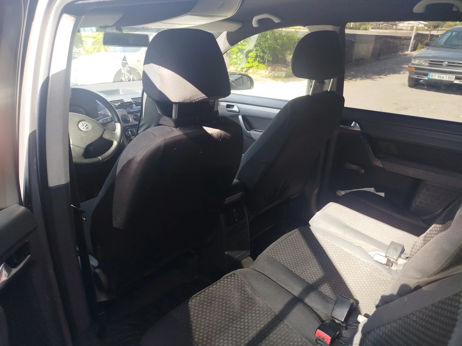 VW Touran 2.0 бензин/газ, снимка 9 - Автомобили и джипове - 54720044