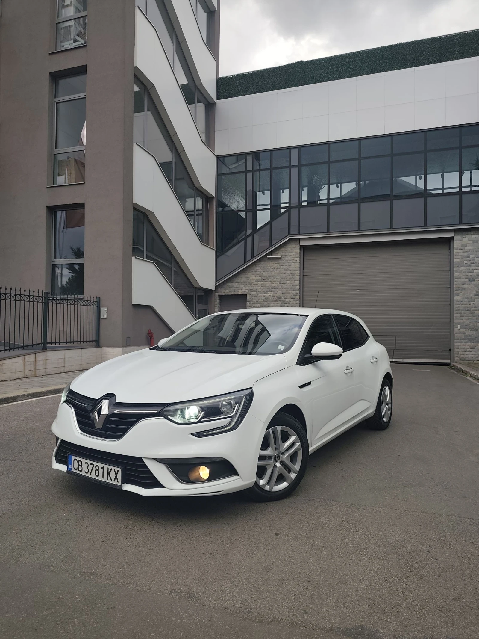 Renault Megane 1.5 DCI 110 УНИКАЛЕН, НОВ!!!!
