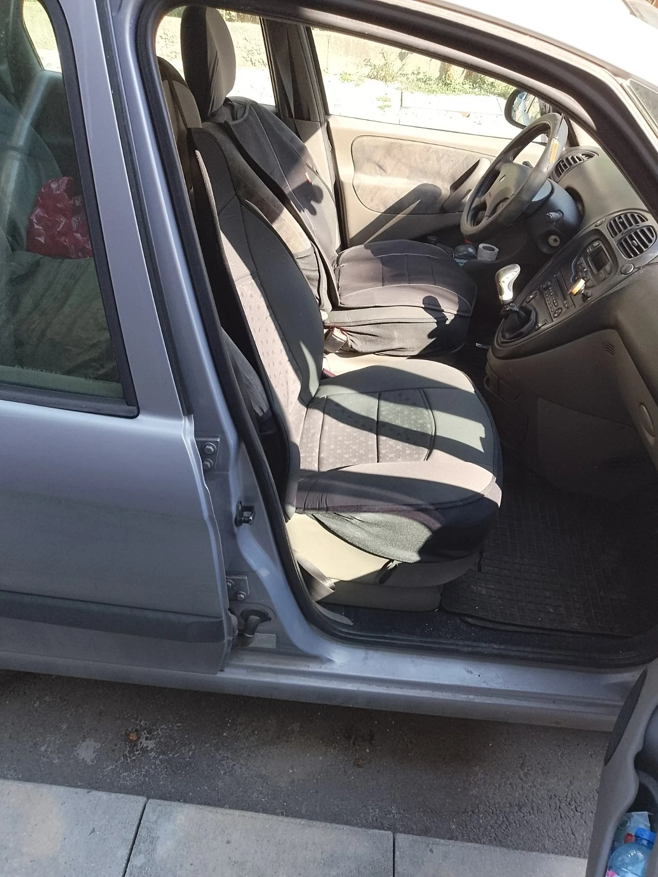 Citroen C4 Picasso 2.0hdi, снимка 6 - Автомобили и джипове - 54980493