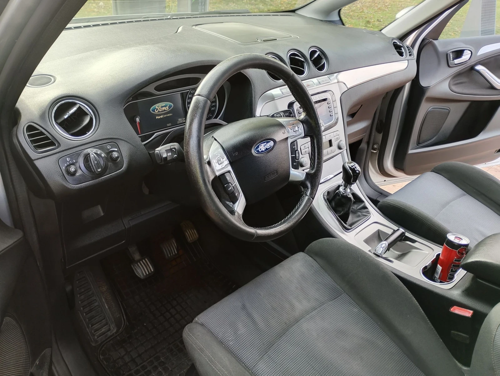 Ford S-Max Ван, снимка 9 - Автомобили и джипове - 55134943