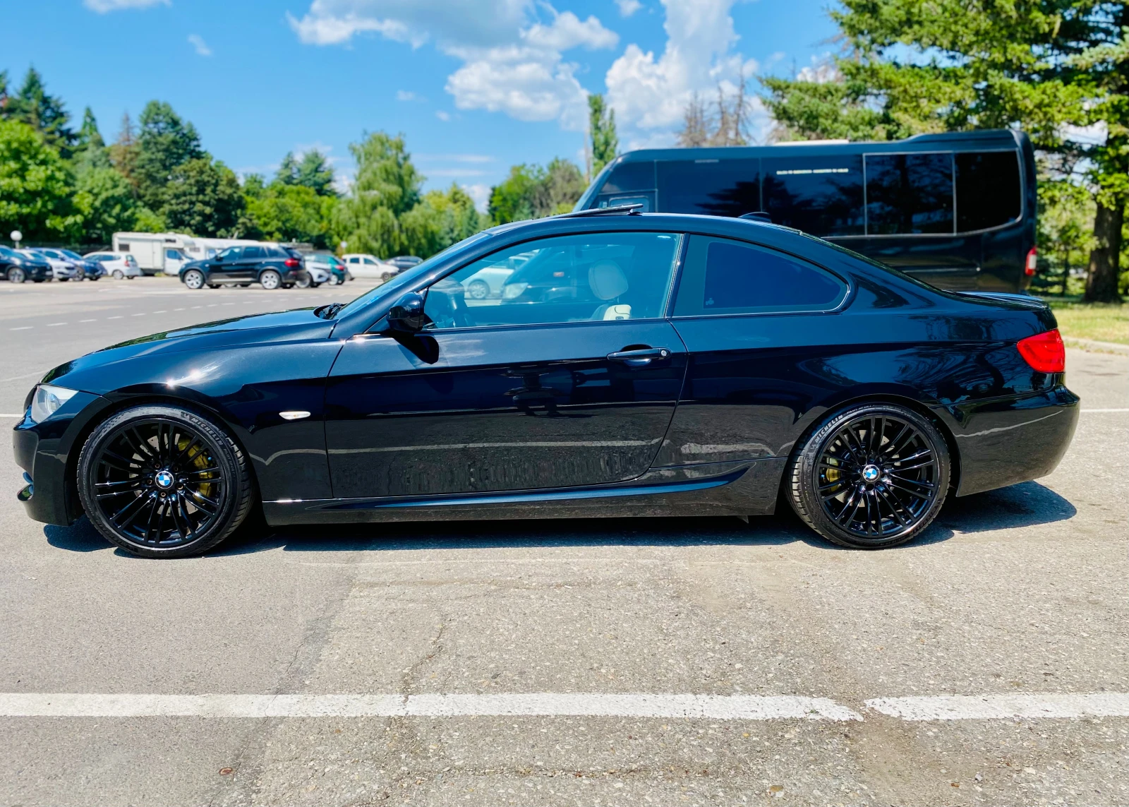 BMW 335 Facelift, снимка 4 - Автомобили и джипове - 55260513