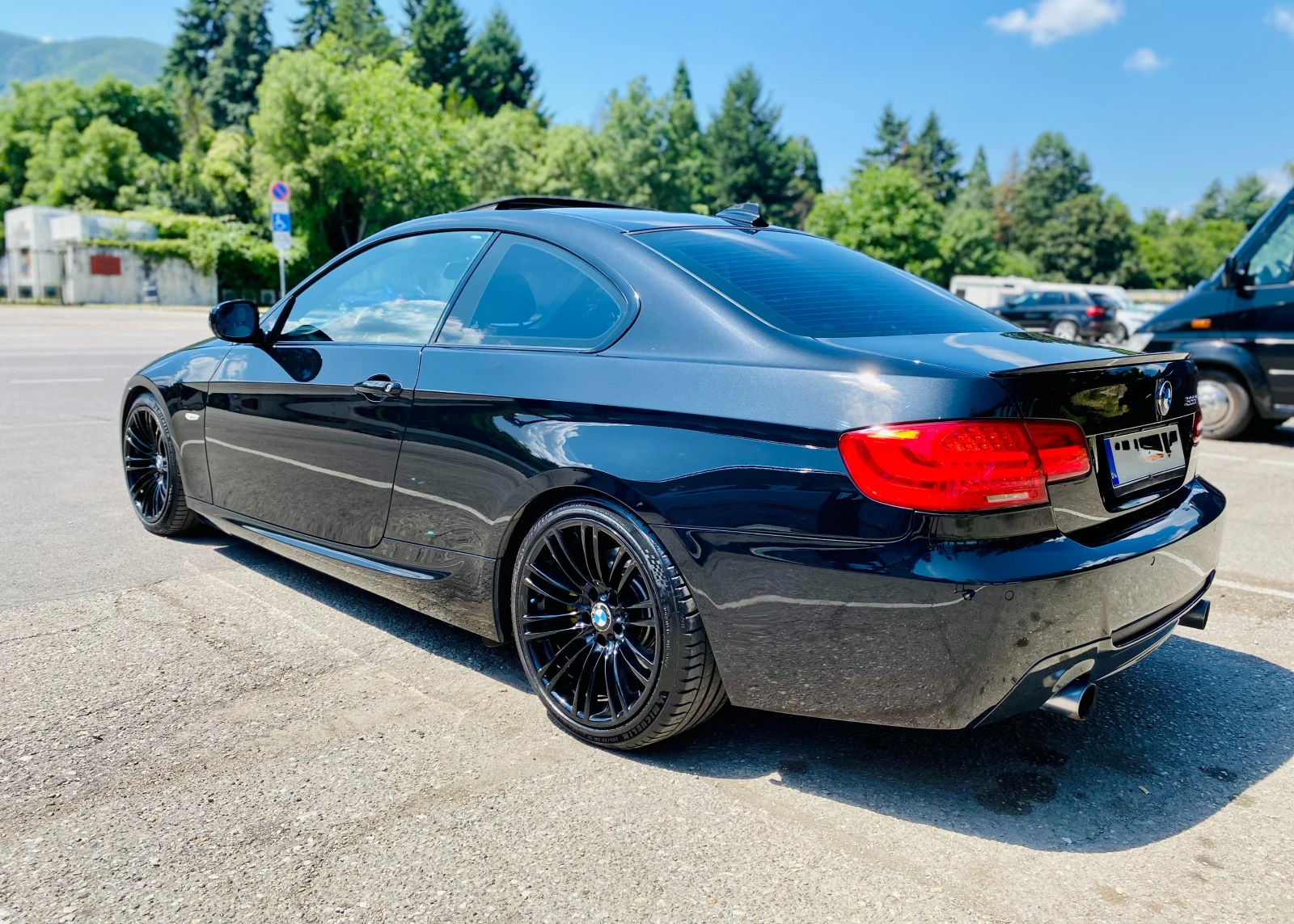 BMW 335 Facelift, снимка 5 - Автомобили и джипове - 55260513