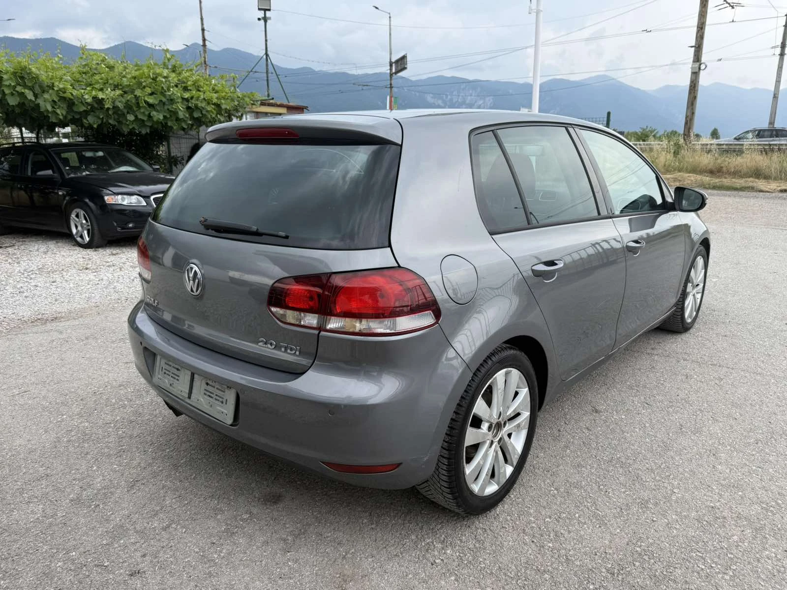 VW Golf 2.0TDI AVTOMAT, снимка 6 - Автомобили и джипове - 55259322