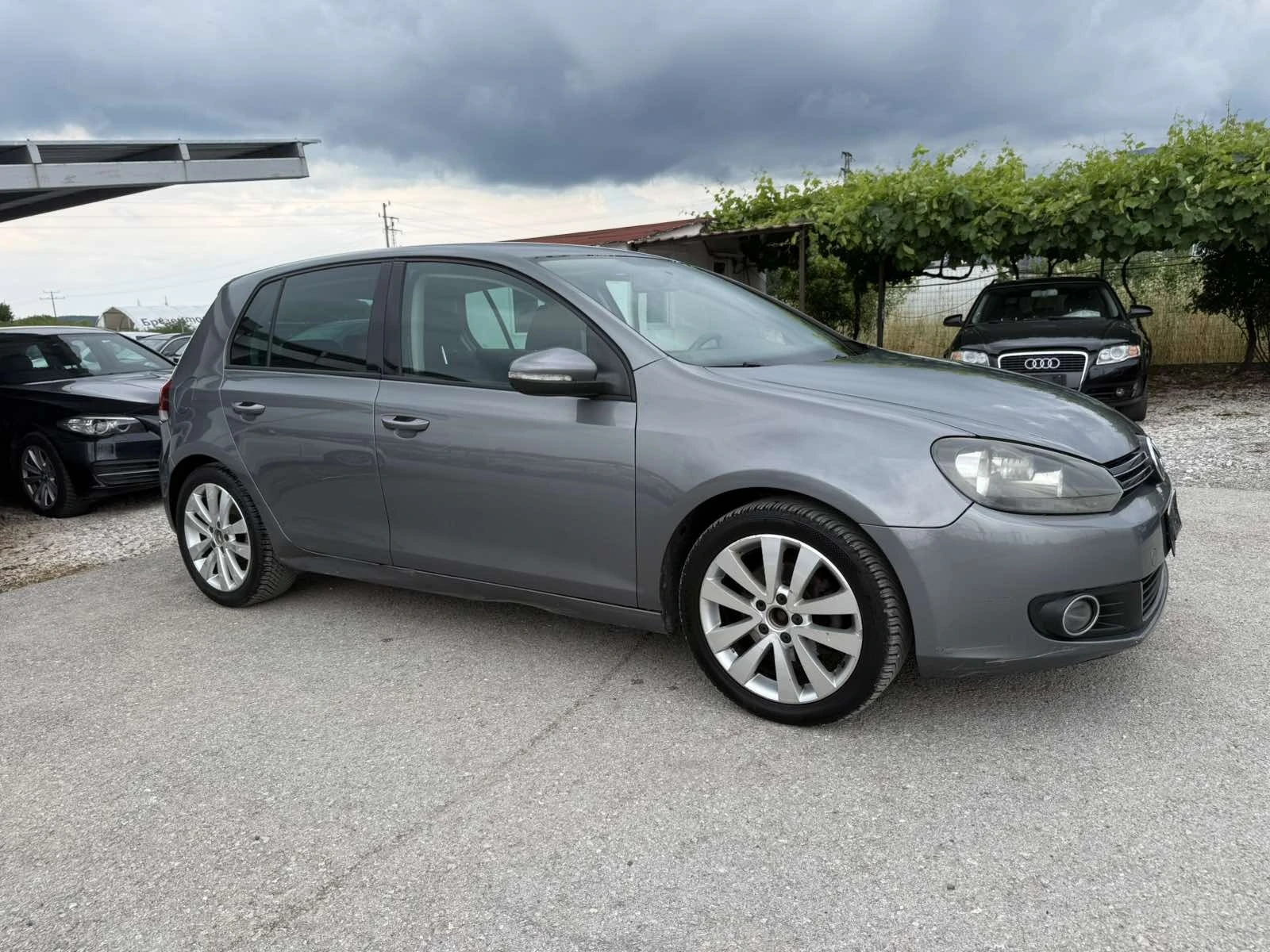 VW Golf 2.0TDI AVTOMAT, снимка 2 - Автомобили и джипове - 55259322
