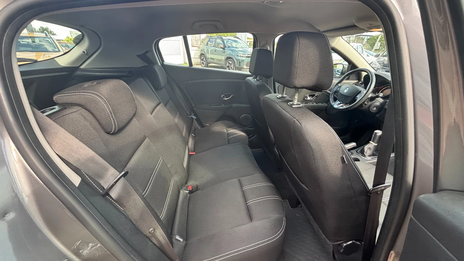 Renault Megane dCi 1.5/90 к.с., снимка 9 - Автомобили и джипове - 55316139