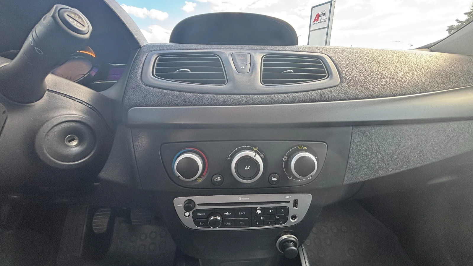 Renault Megane dCi 1.5/90 к.с., снимка 17 - Автомобили и джипове - 55316139
