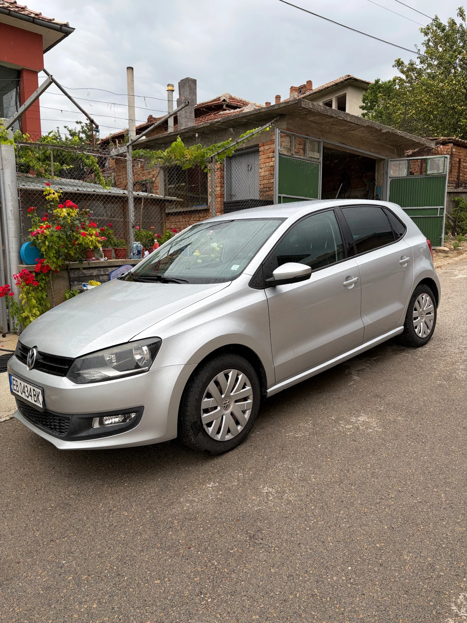 VW Polo, снимка 2 - Автомобили и джипове - 55380640