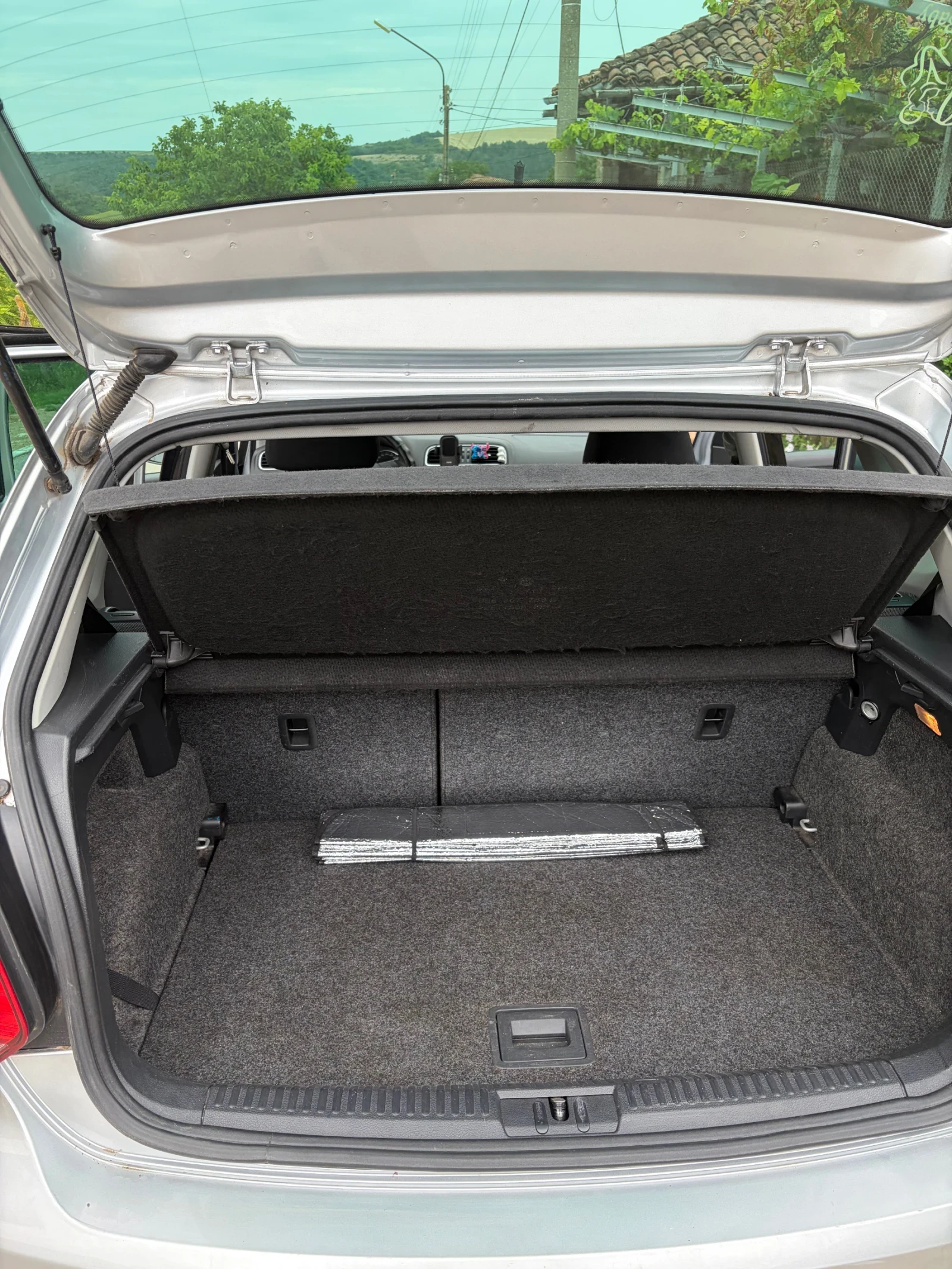 VW Polo, снимка 5 - Автомобили и джипове - 55380640