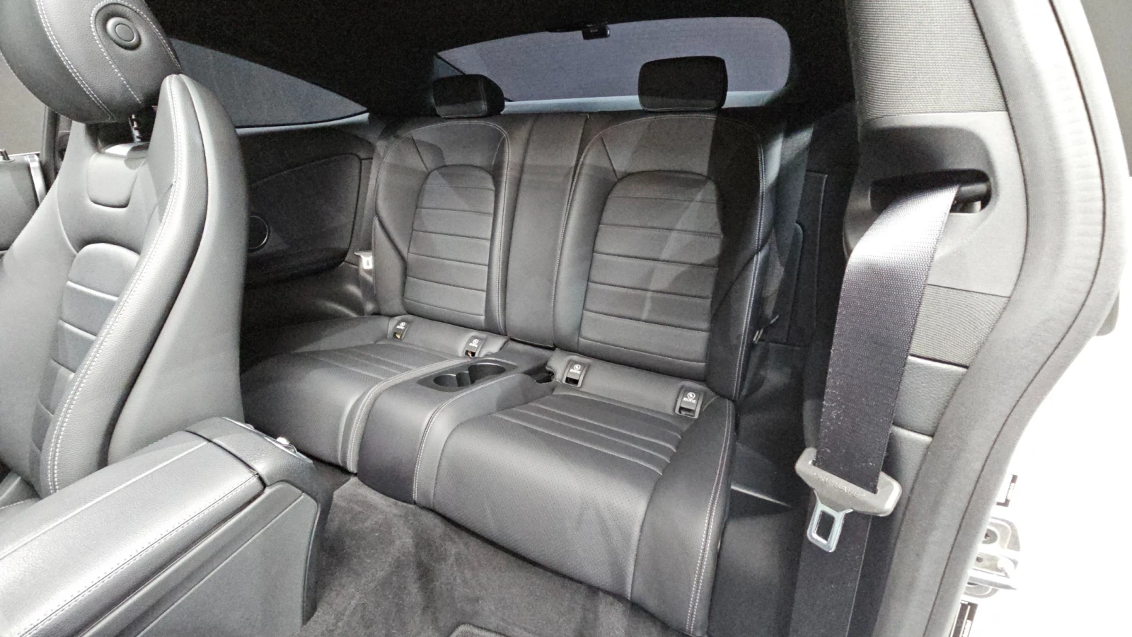 Mercedes-Benz C 200 2.0 Turbo Coupe, снимка 9 - Автомобили и джипове - 55393362