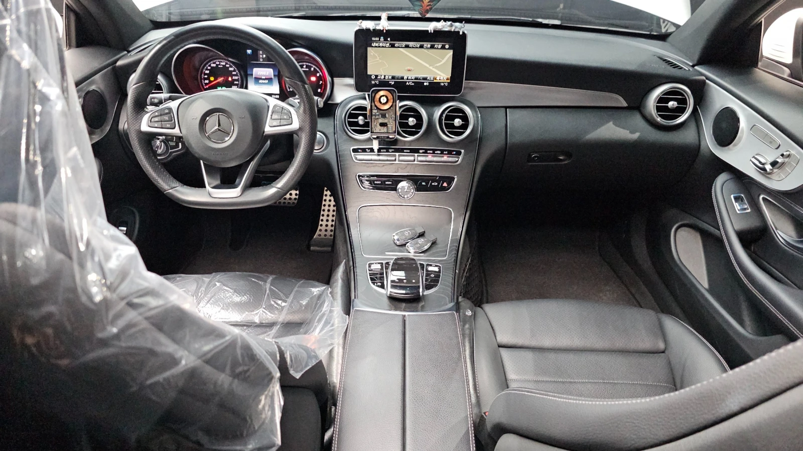 Mercedes-Benz C 200 2.0 Turbo Coupe, снимка 6 - Автомобили и джипове - 55393362