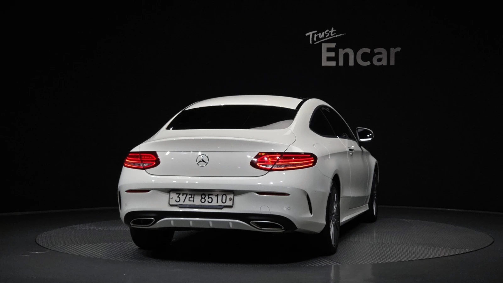 Mercedes-Benz C 200 2.0 Turbo Coupe, снимка 4 - Автомобили и джипове - 55393362