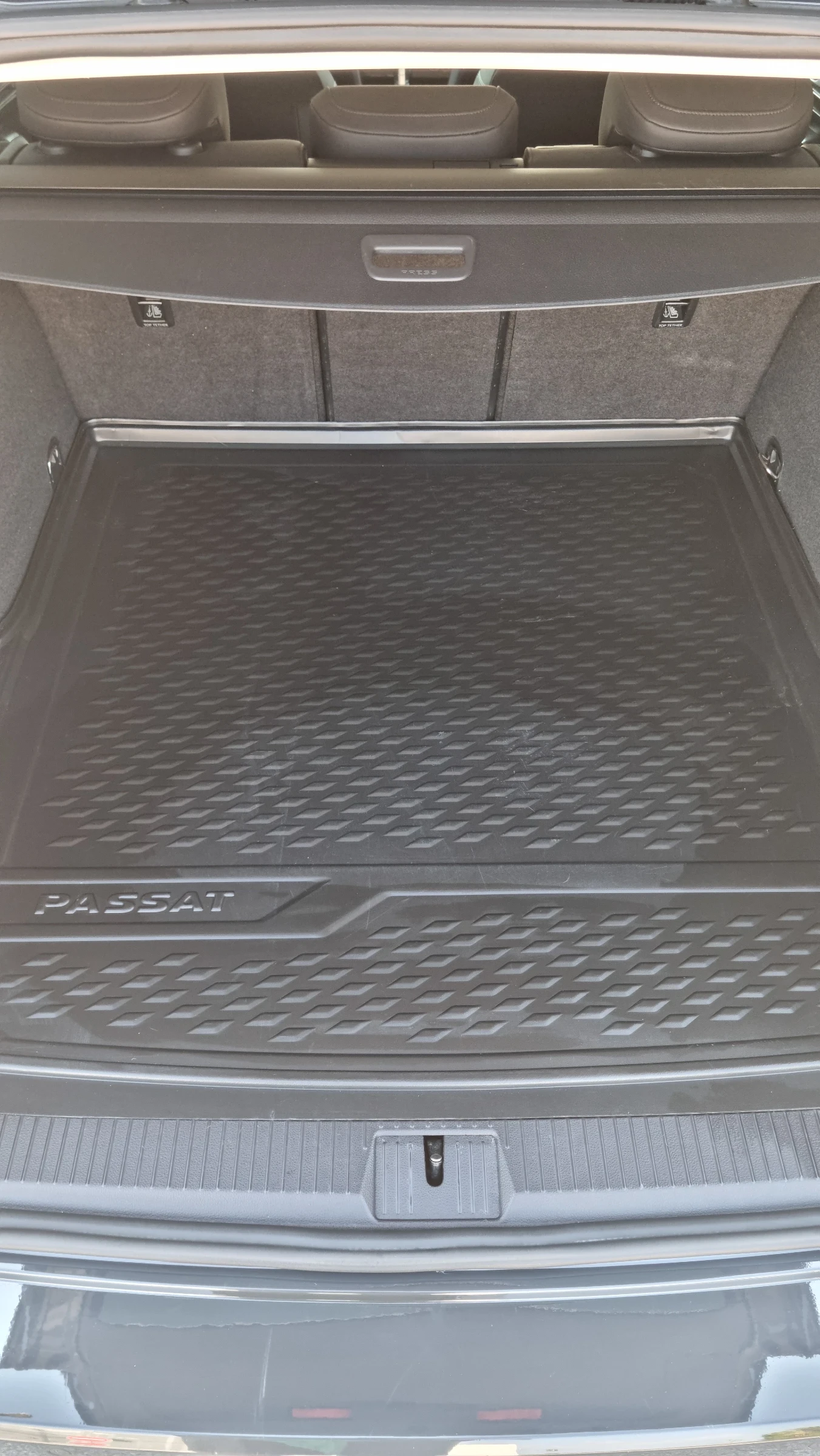 VW Passat, снимка 15 - Автомобили и джипове - 55800135