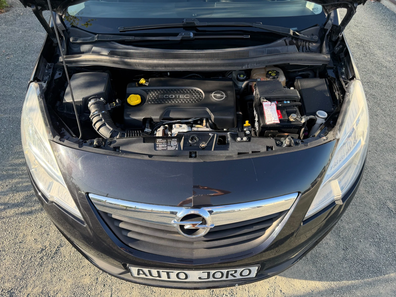 Opel Meriva 1.3CDTI, снимка 16 - Автомобили и джипове - 56111641