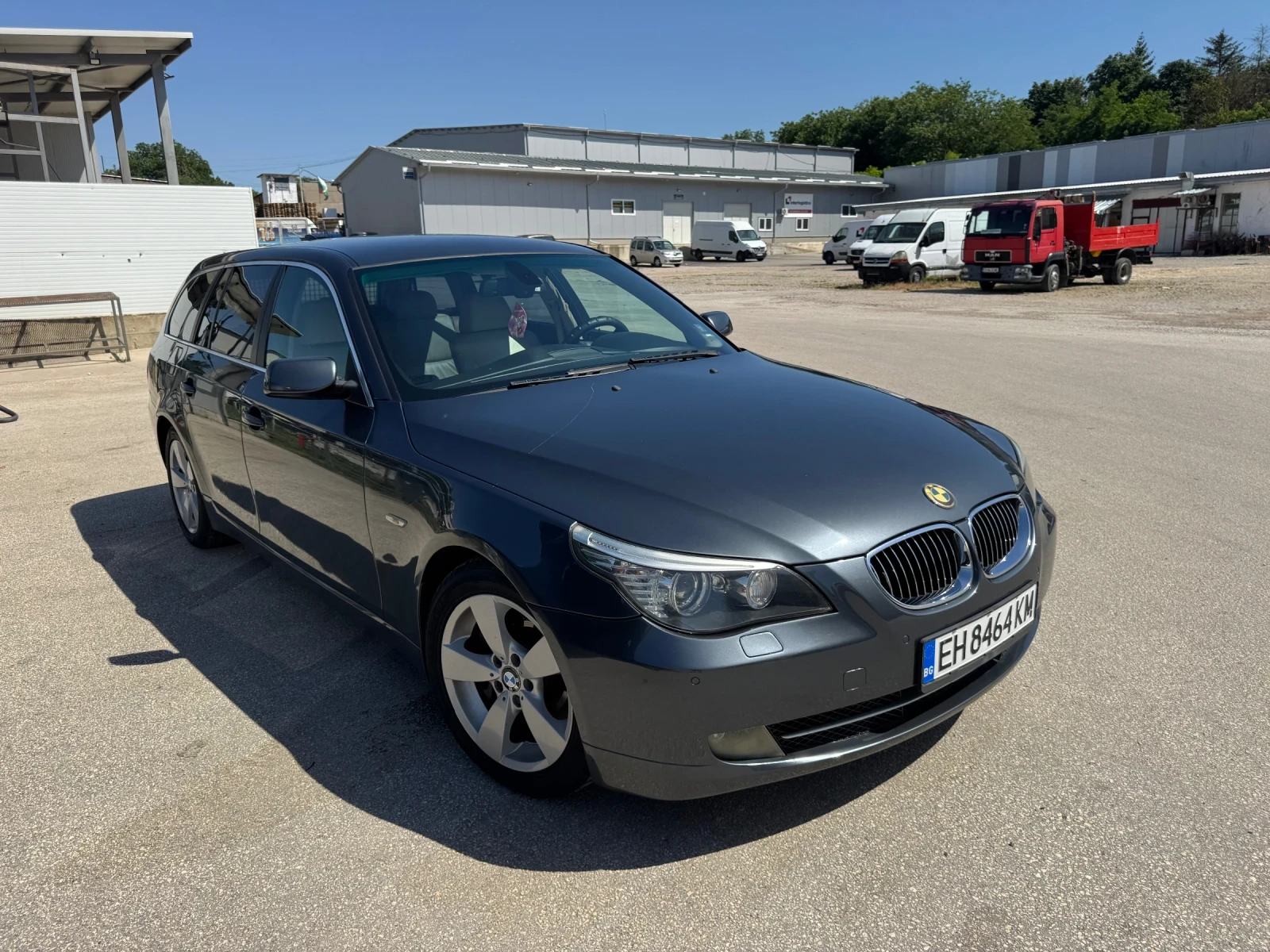 BMW 530 530d XDrive, снимка 5 - Автомобили и джипове - 56351259