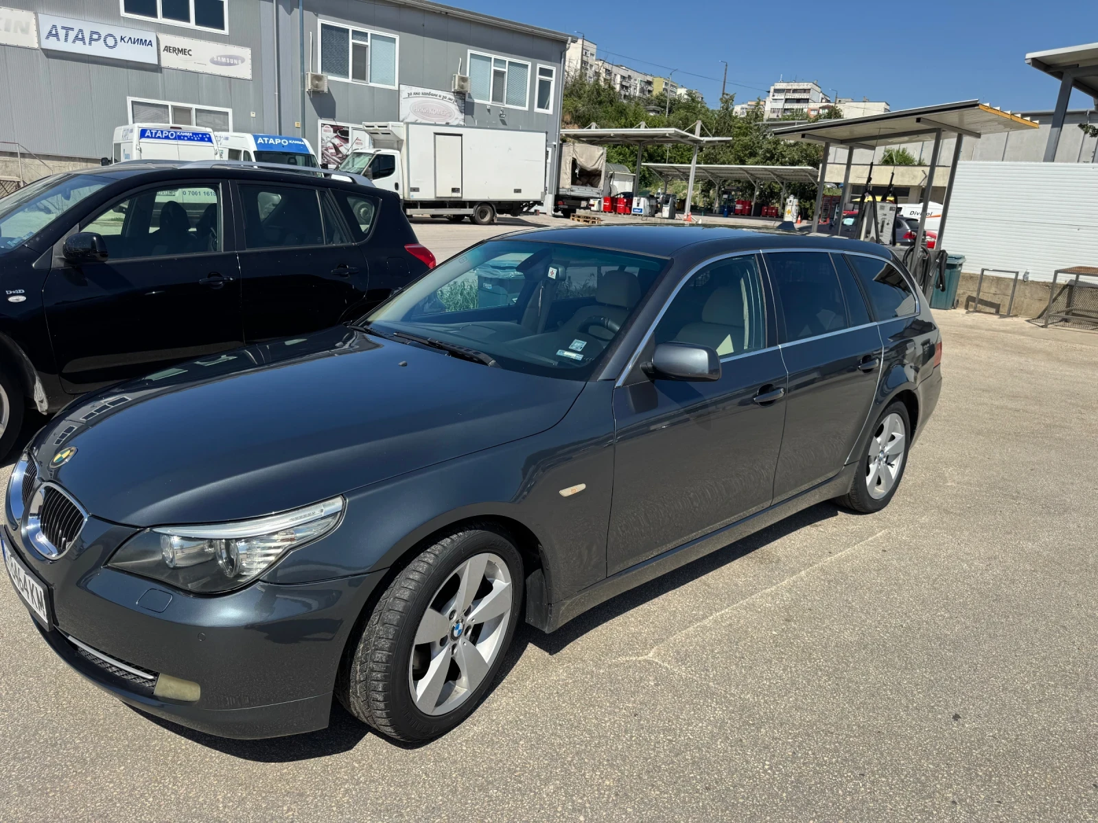 BMW 530 530d XDrive, снимка 2 - Автомобили и джипове - 56351259