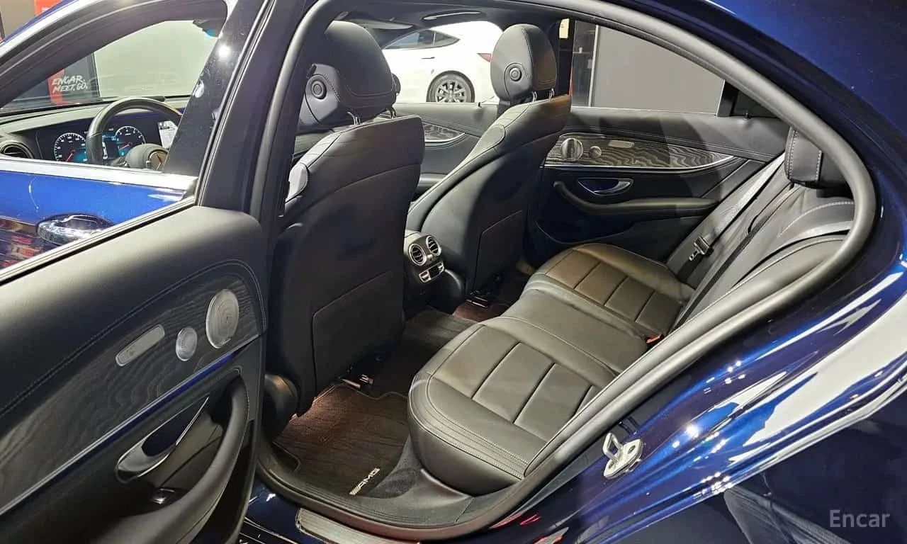 Mercedes-Benz E 350 4MATIC AMG Line Edition 360 ������ Head Up  | Mobile.bg � ����������� 11