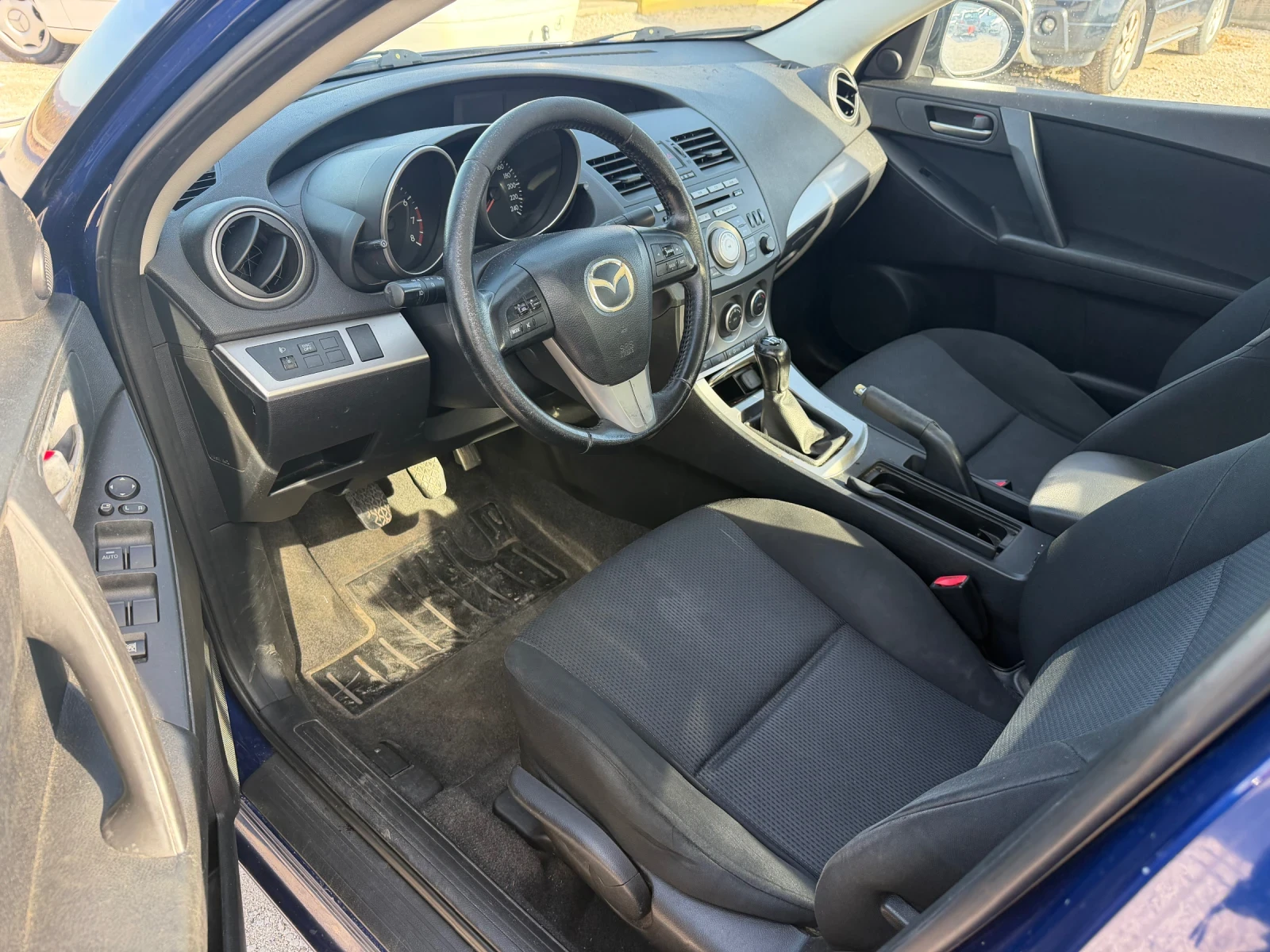 Mazda 3 1.6/105�� ����� ����������� | Mobile.bg � ����������� 9