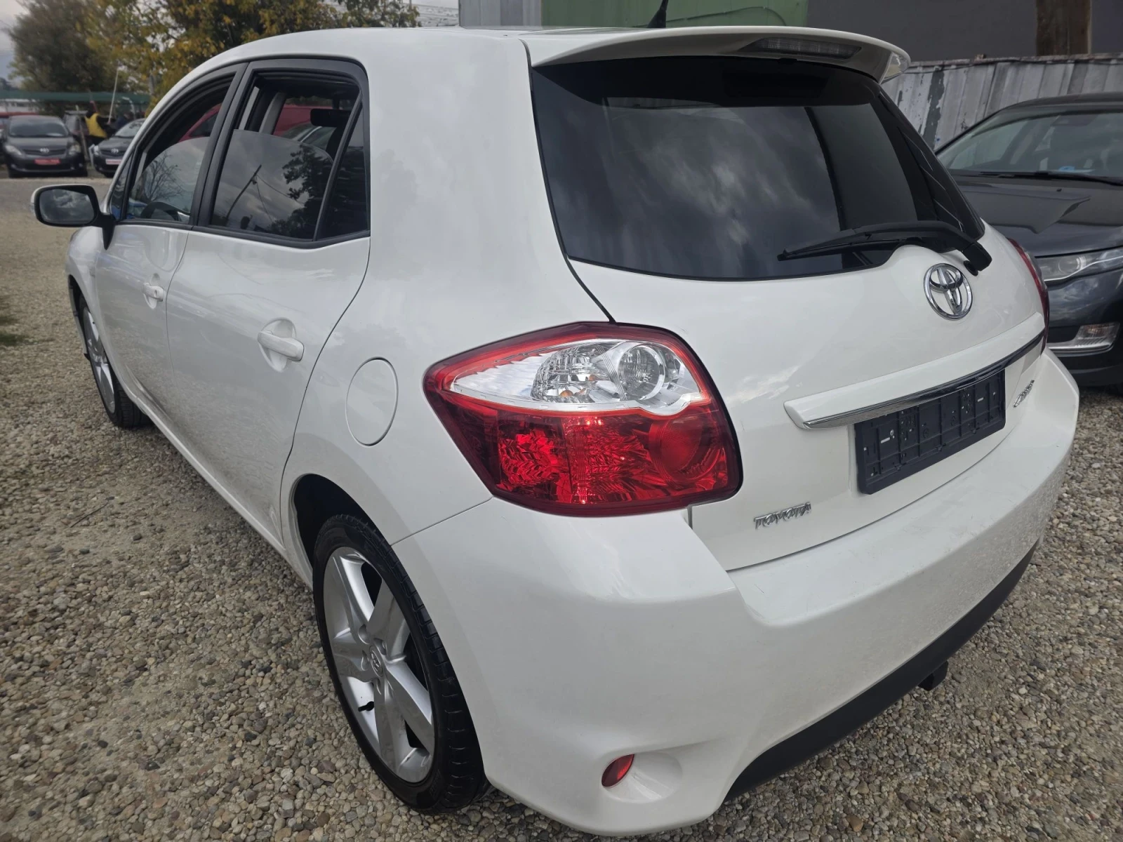 Toyota Auris 1.6 FACELIFT | Mobile.bg � ����������� 4