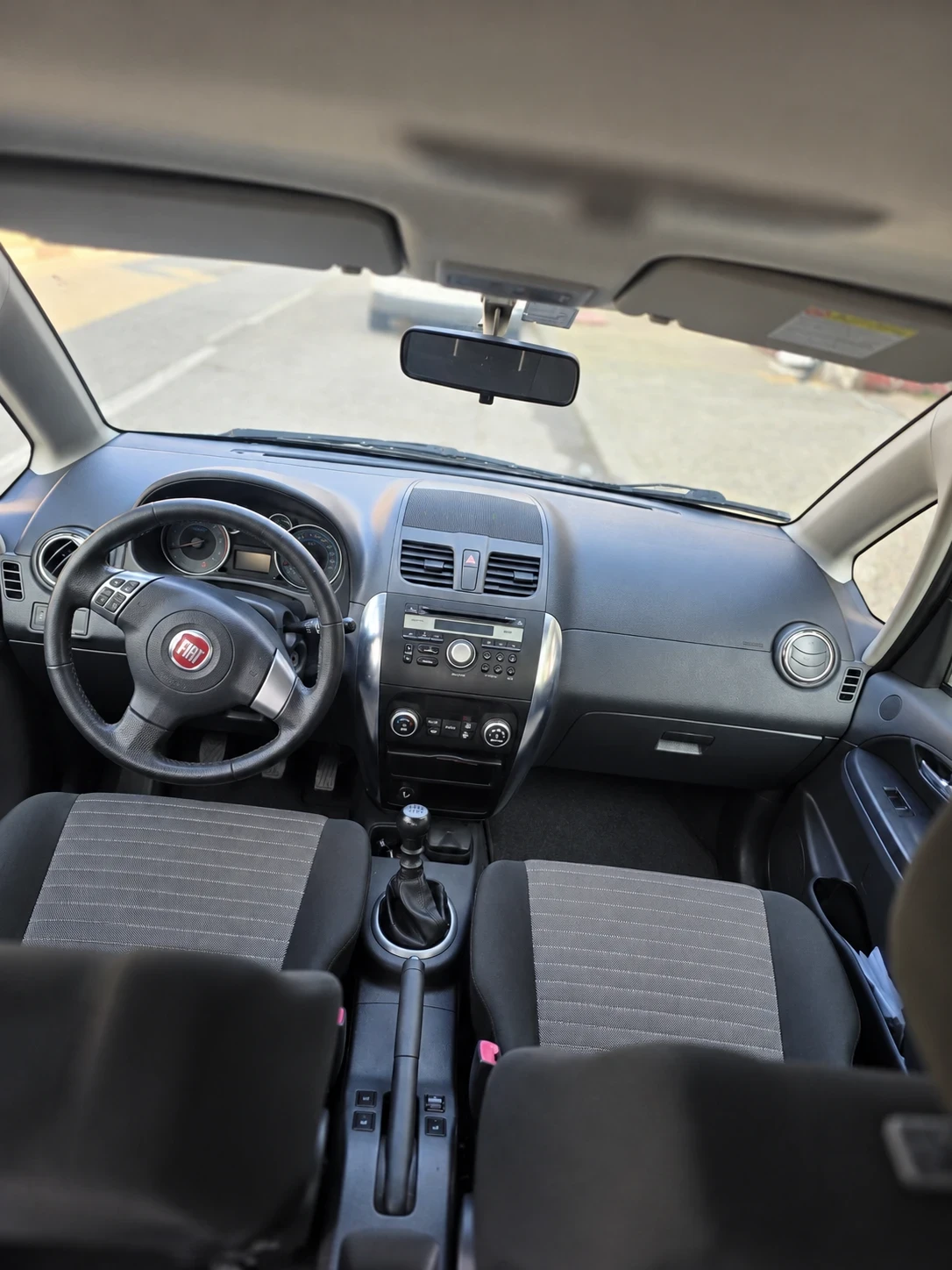 Fiat Sedici, снимка 3 - Автомобили и джипове - 56629666