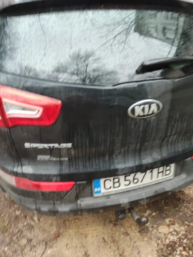 Kia Sportage 3 - 8500 € / 16624.56 лв. - 10209209 10