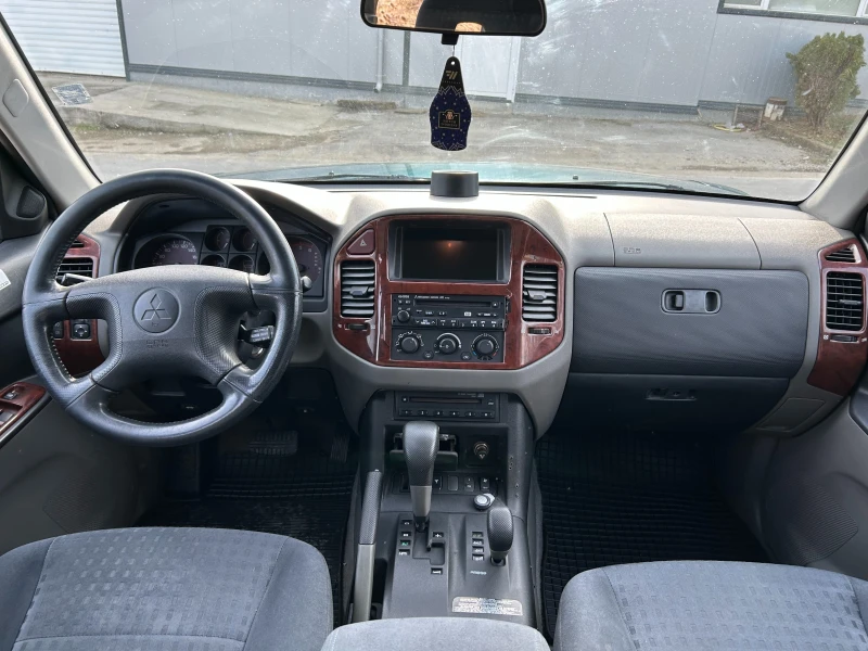 Mitsubishi Pajero 3.2 , снимка 7 - Автомобили и джипове - 48672207