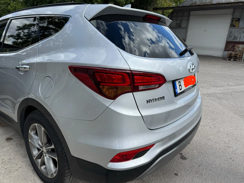 Hyundai Santa fe 2.2CRDi 4WD Automatic Panorama, снимка 3 - Автомобили и джипове - 51857305