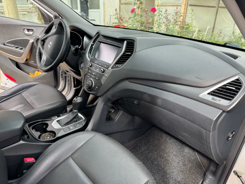 Hyundai Santa fe 2.2CRDi 4WD Automatic Panorama, снимка 5 - Автомобили и джипове - 51857305