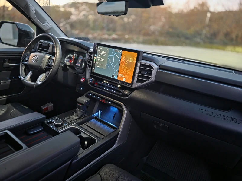 Toyota Tundra 3.5 TRD, снимка 11 - Автомобили и джипове - 52436906
