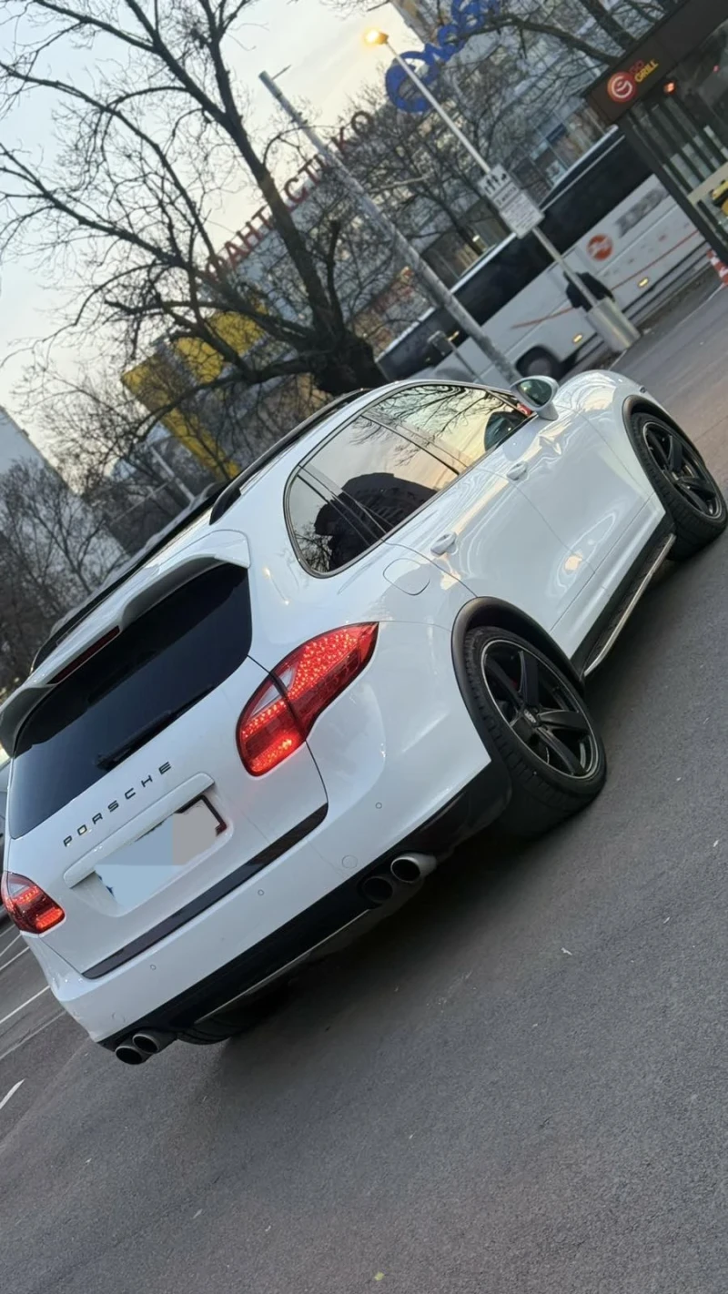 Porsche Cayenne, снимка 5 - Автомобили и джипове - 52843803
