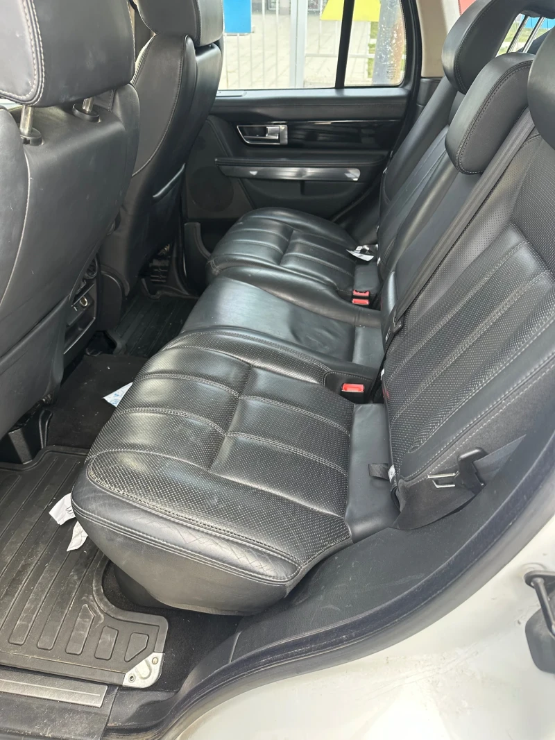 Land Rover Range Rover Sport 3.0 HSE, снимка 8 - Автомобили и джипове - 52868192