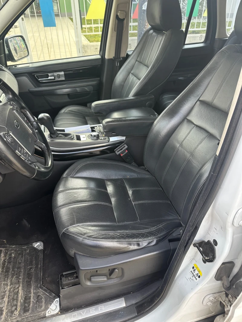 Land Rover Range Rover Sport 3.0 HSE, снимка 7 - Автомобили и джипове - 52868192