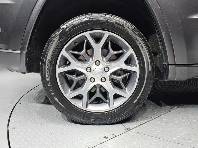Jeep Grand cherokee 3.6 OVERLAND WK2, снимка 5 - Автомобили и джипове - 55113609