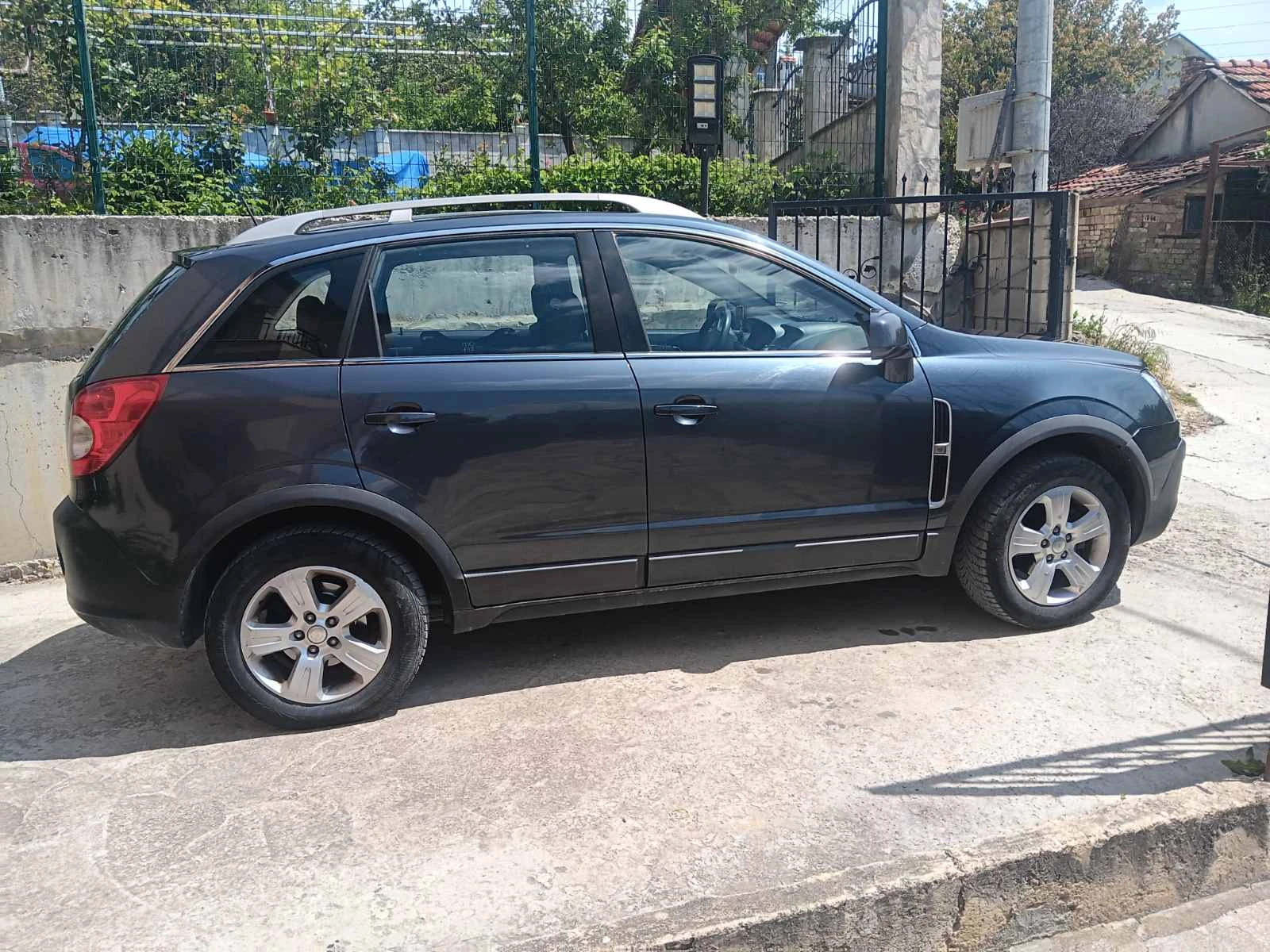 Opel Antara 2. CDTI 4X4 - изображение 2