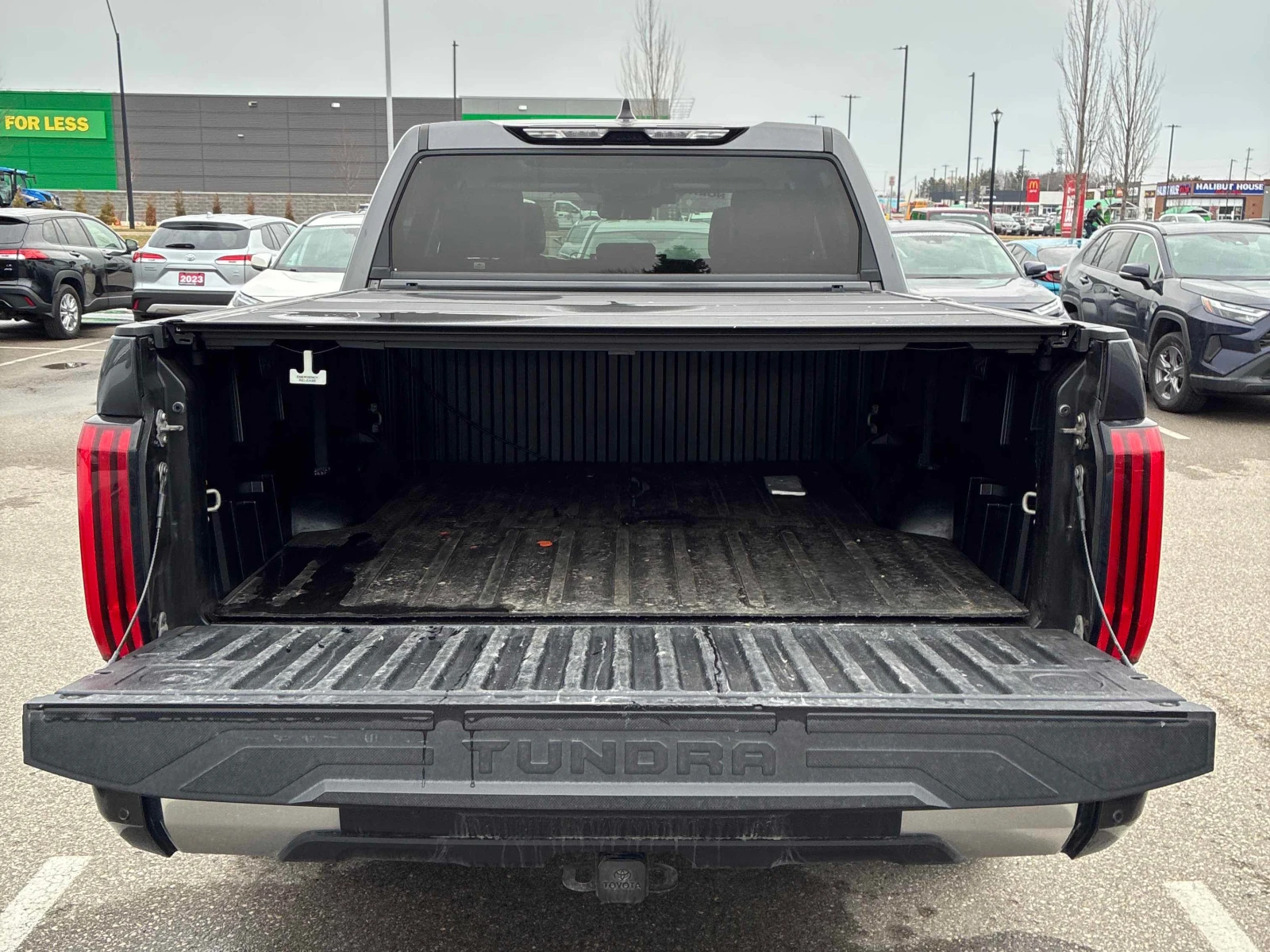 Toyota Tundra LIMITED HYBRID * * CARFAX * * АВТО КРЕДИТ * * , снимка 6 - Автомобили и джипове - 54041892