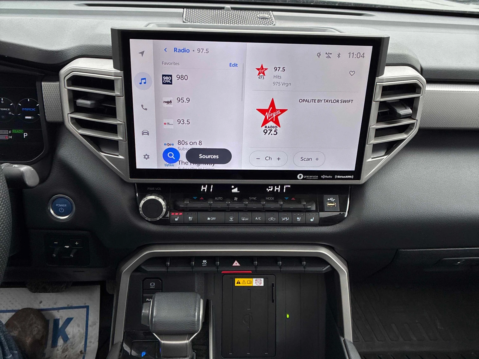 Toyota Tundra LIMITED HYBRID * * CARFAX * * АВТО КРЕДИТ * * , снимка 11 - Автомобили и джипове - 54041892