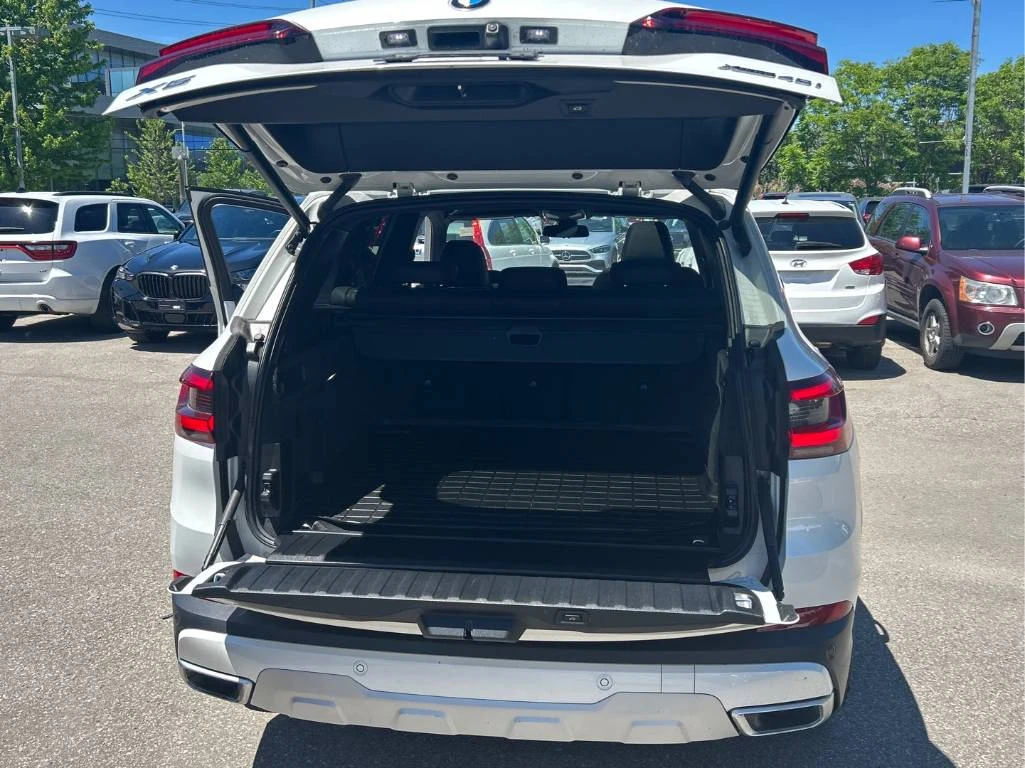 BMW X5 xDrive40i * CARFAX* ОПЦИЯ ЗА ФИНАНСИРАНЕ* , снимка 16 - Автомобили и джипове - 54923555