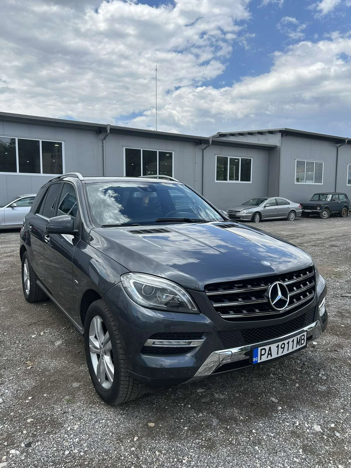 Mercedes-Benz ML 250 Bluetec 4MATIC 204 к.с, снимка 2 - Автомобили и джипове - 55116193