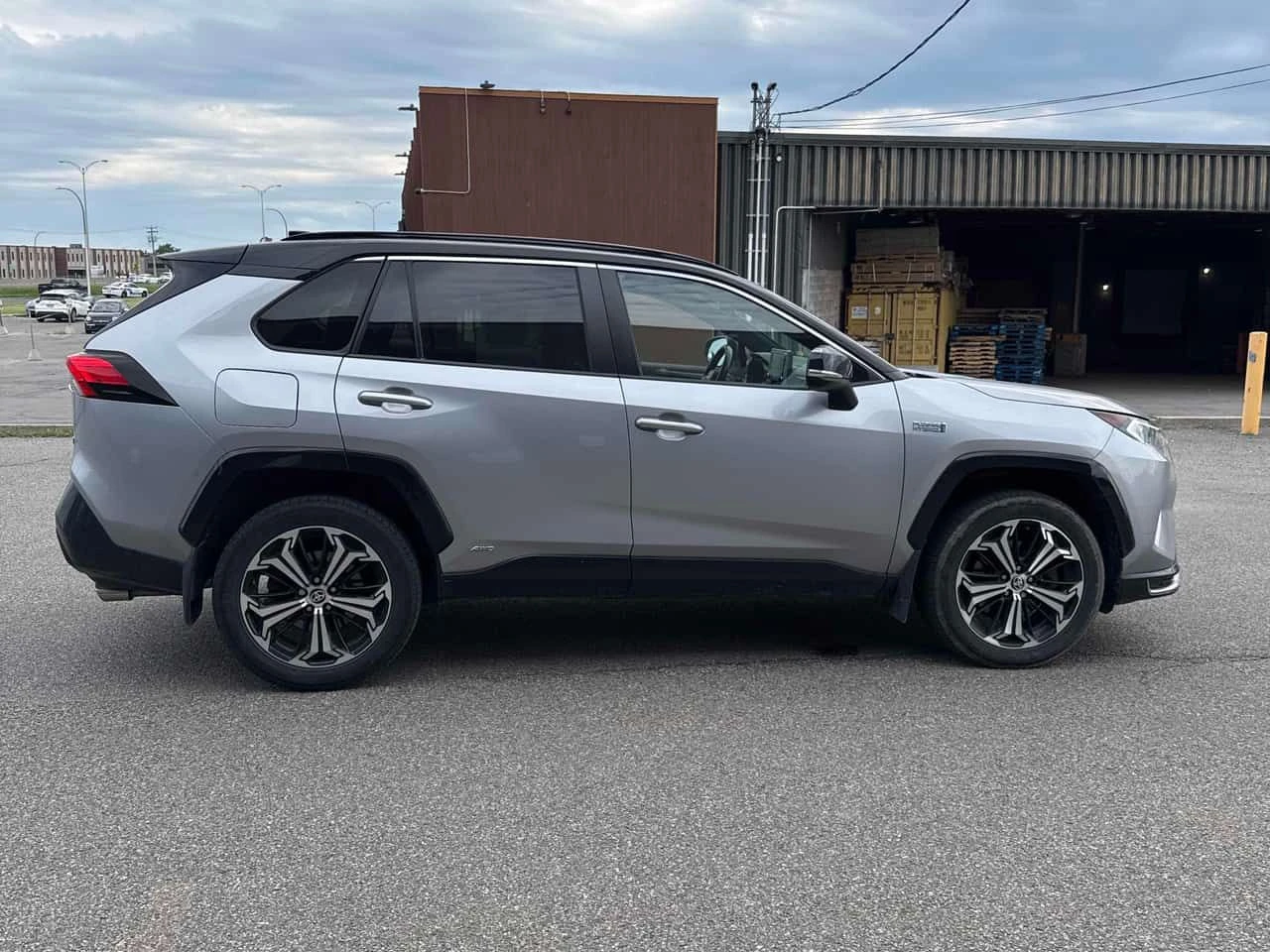 Toyota Rav4 * XSE AWD * CARFAX * ЦЕНА ДО БГ, снимка 4 - Автомобили и джипове - 55139027