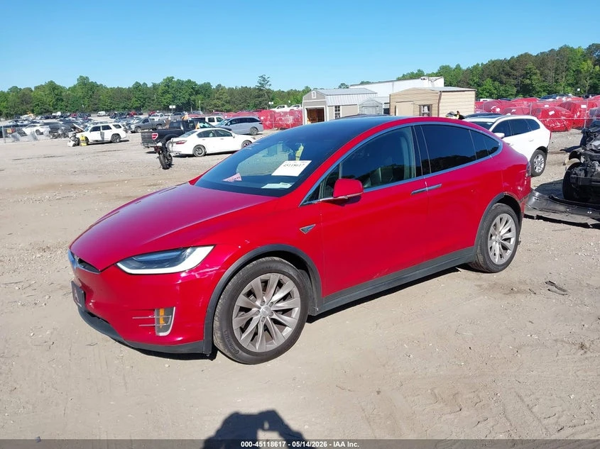 Tesla Model X 60D, снимка 2 - Автомобили и джипове - 55213690
