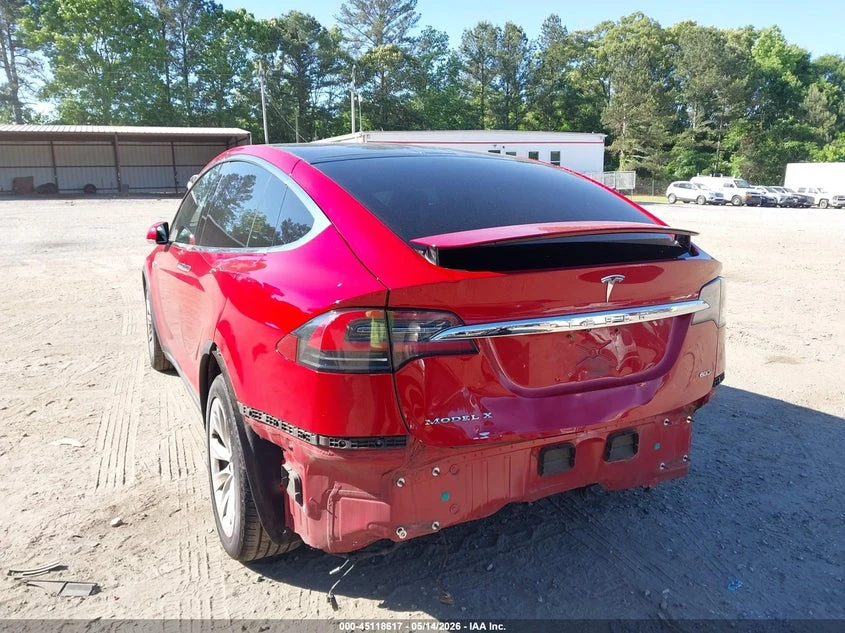 Tesla Model X 60D, снимка 6 - Автомобили и джипове - 55213690