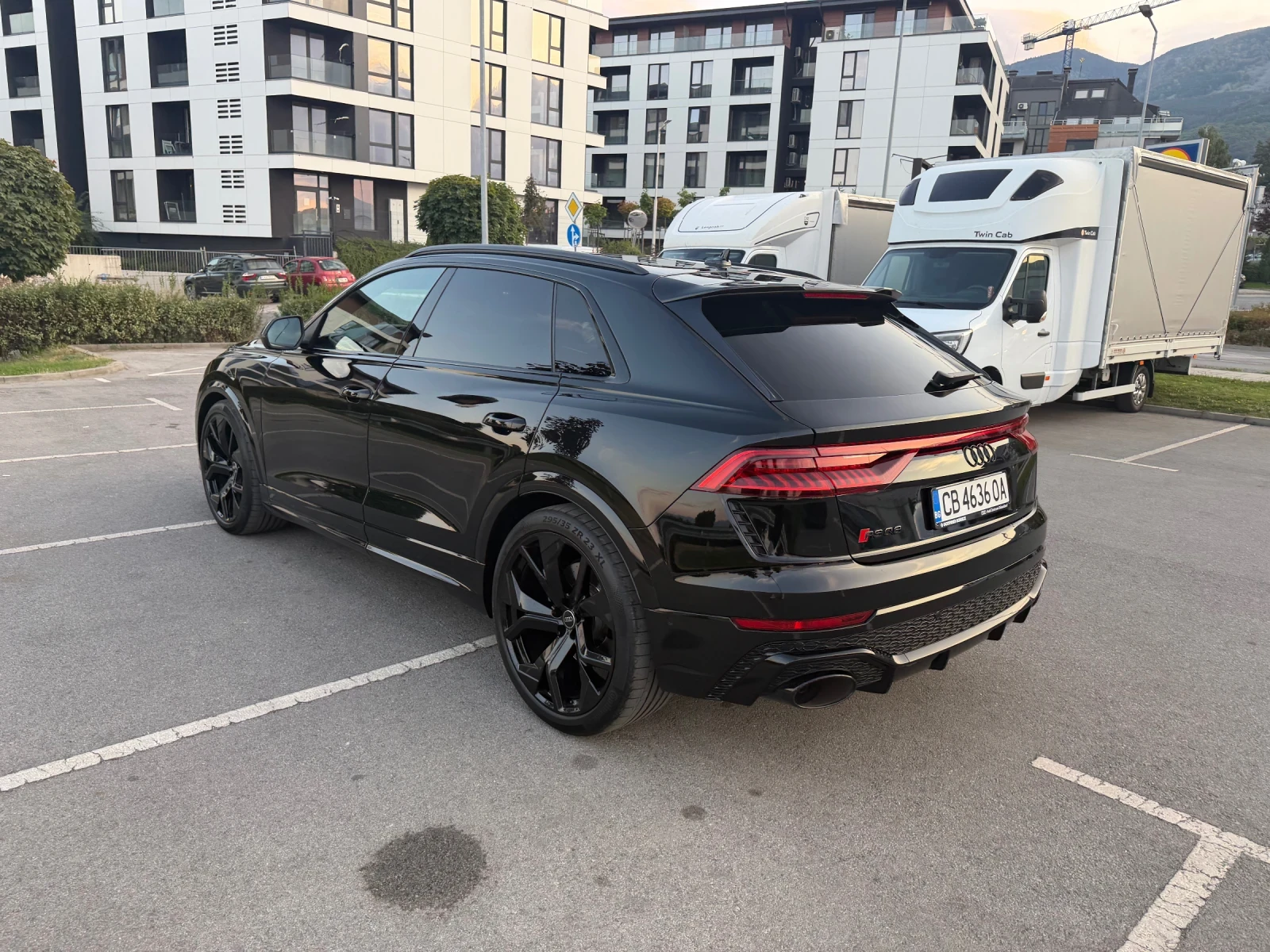 Audi RSQ8, снимка 3 - Автомобили и джипове - 56137438