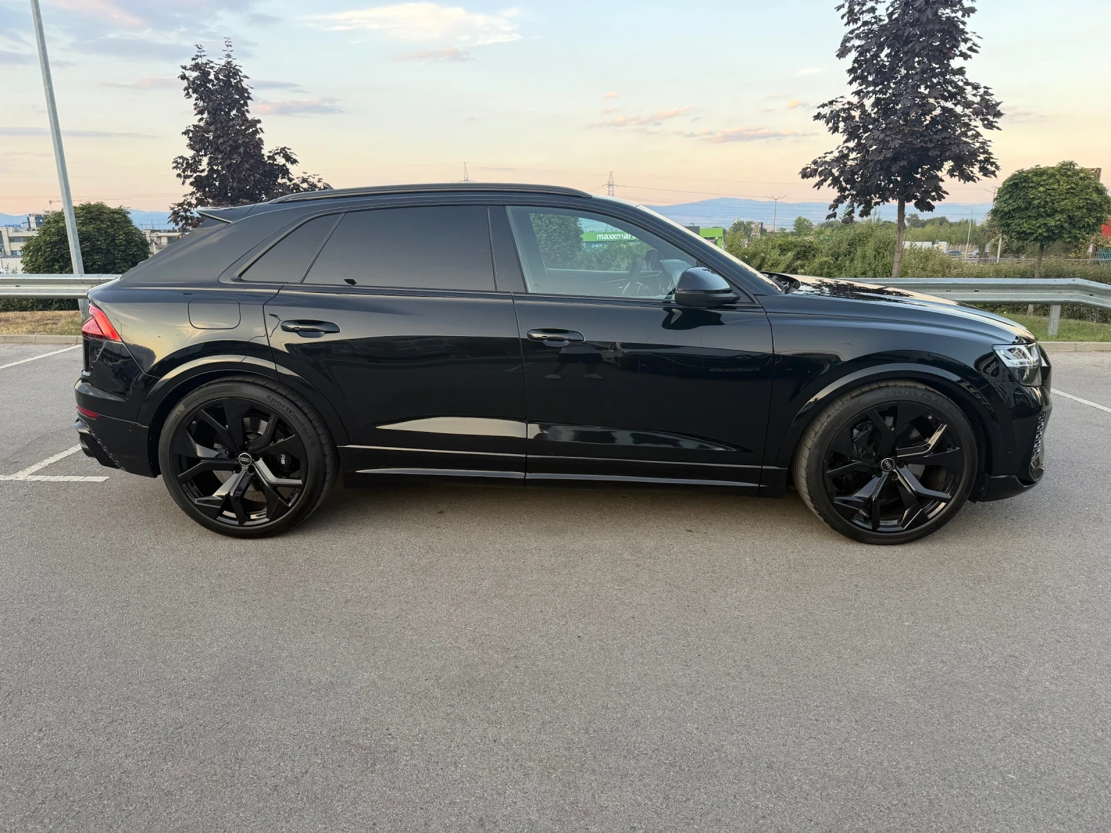 Audi RSQ8, снимка 7 - Автомобили и джипове - 56137438