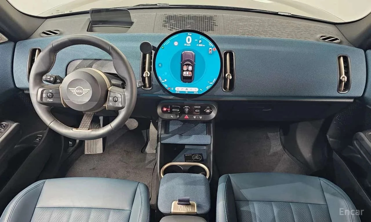 Mini Countryman S * ALL4 Favoured * 360 Camera * Keyless * LED * , снимка 7 - Автомобили и джипове - 56211171