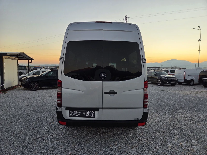 Mercedes-Benz Sprinter 315 CDI, 9 местен, Климатик, Нави, Подрев, Xenon, снимка 4 - Бусове и автобуси - 52805794