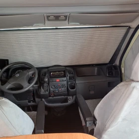  Knaus | Mobile.bg    9