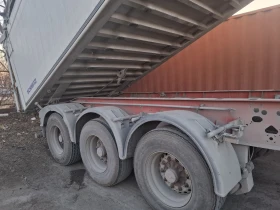 Полуремарке Schmitz SKI 24, снимка 2